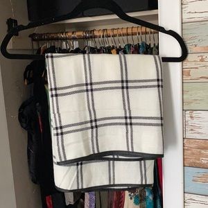 Dynamite Plaid Infinity Scarf NWOT